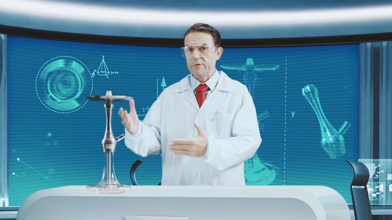 Personagem de jaleco apresentando em cenário de laboratório futurista